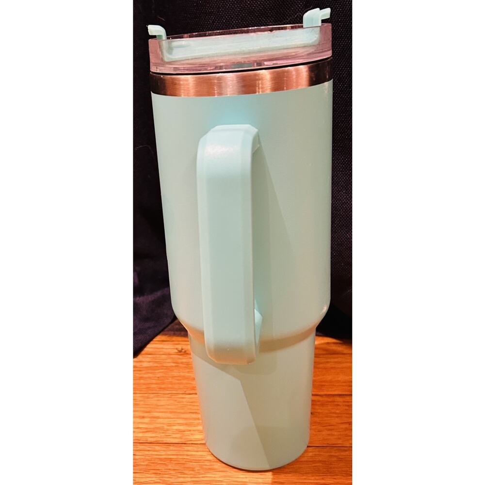 Stanley Teal Quencher H2.0 Flowstate 40 oz Tumbler - Picture 2 of 7